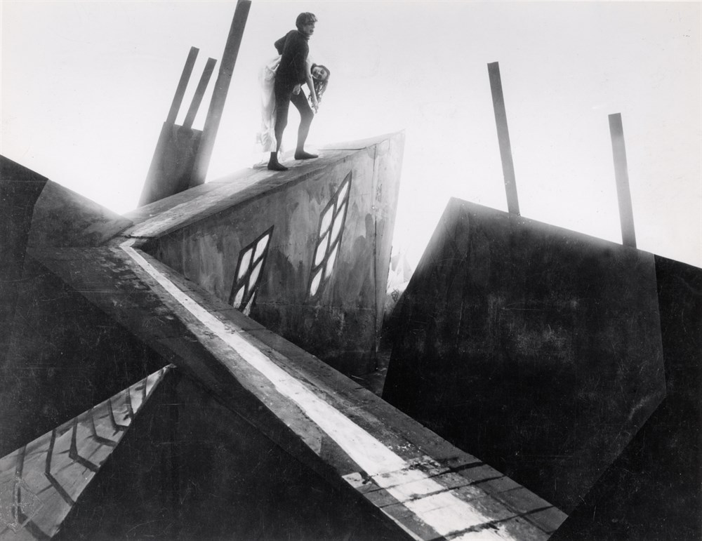 250 فیلم برتر تاریخ به انتخاب Sight & Sound - شمارهی 239 : The Cabinet of Dr. Caligari