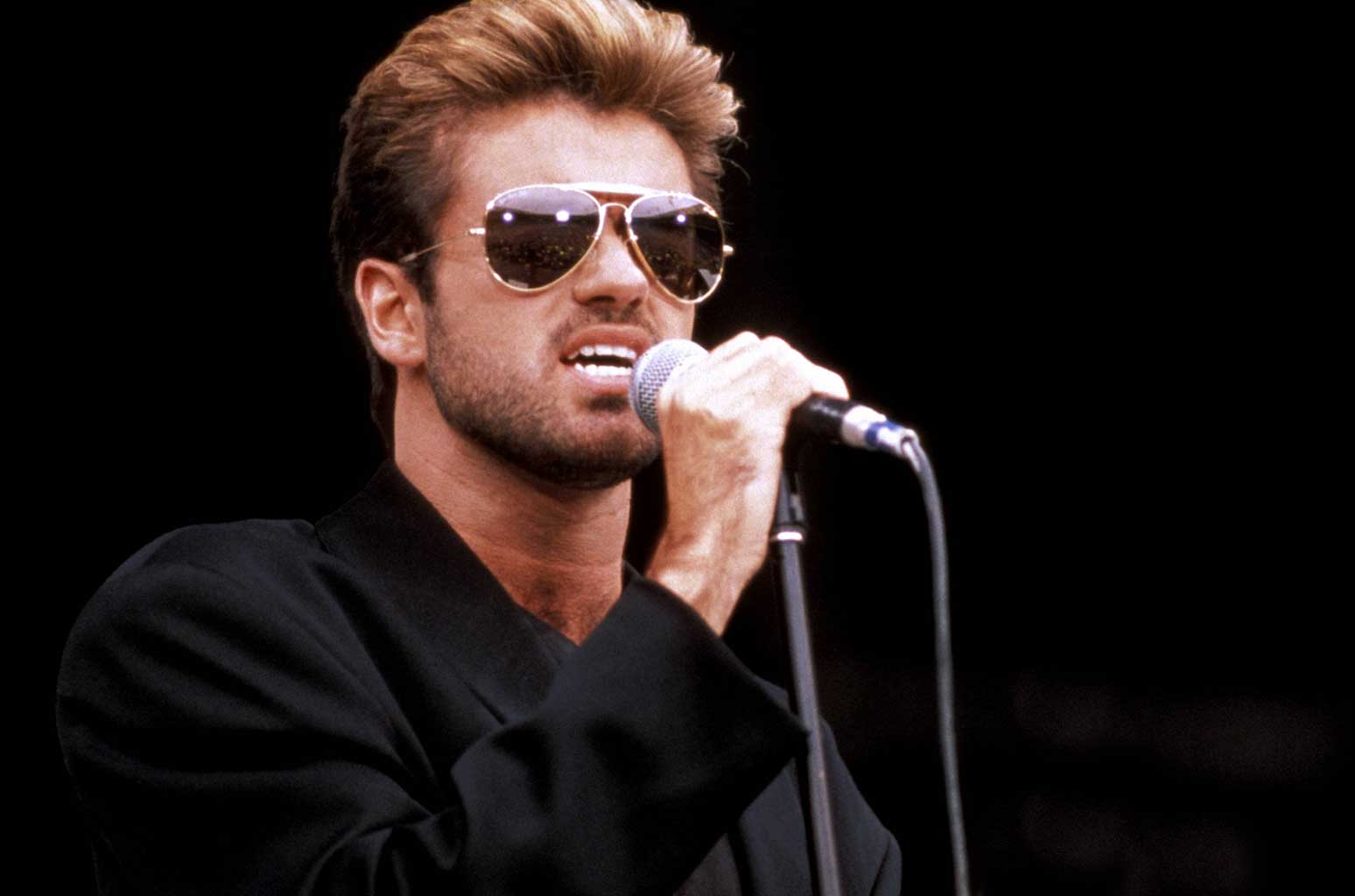 دانلود آهنگ زیبای George Michael - One More Try