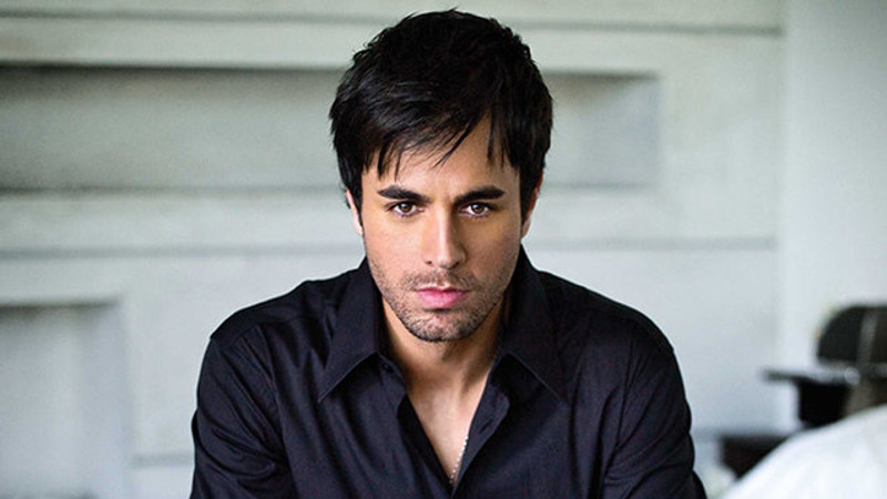 دانلود آهنگ زیبای Enrique Iglesias - Bailamos