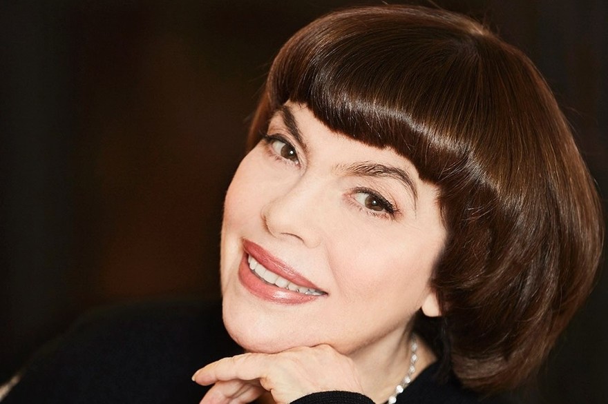 دانلود آهنگ فرانسوی Mireille Mathieu - La Paloma Adieu