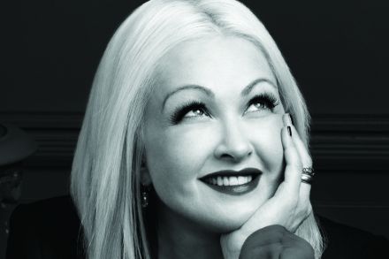 دانلود آهنگ زیبای Cyndi Lauper - Girls Just Want To Have Fun