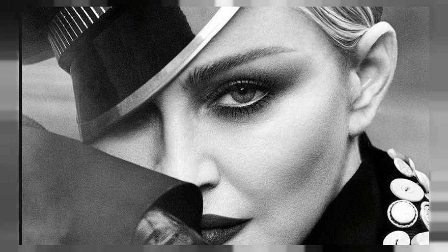 دانلود آهنگ زیبای Madonna - Hung Up