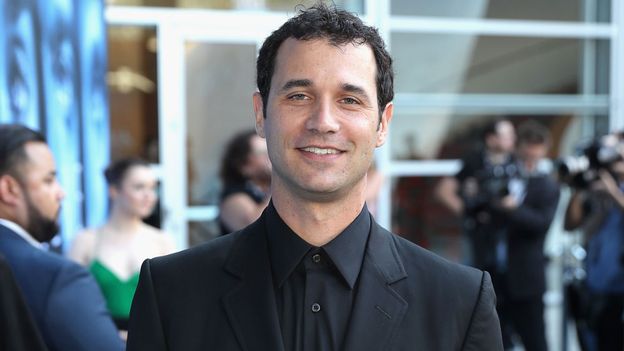 دانلود آهنگ بی کلام Ramin Djawadi - Game Of Thrones (موسیقی سریال بازی تاج و تخت)