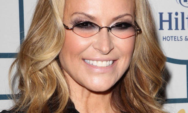 دانلود آهنگ زیبای Anastacia - Left Outside Alone