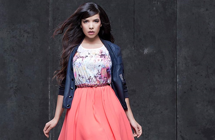 دانلود آهنگ فرانسوی Indila - Dernière Danse