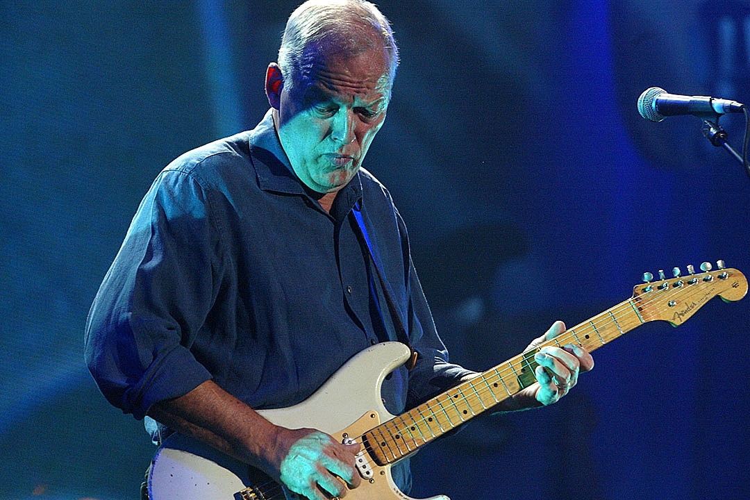 دانلود آهنگ زیبای David Gilmour - The Blue