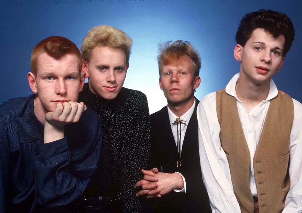 دانلود آهنگ زیبای Depeche Mode - Personal Jesus