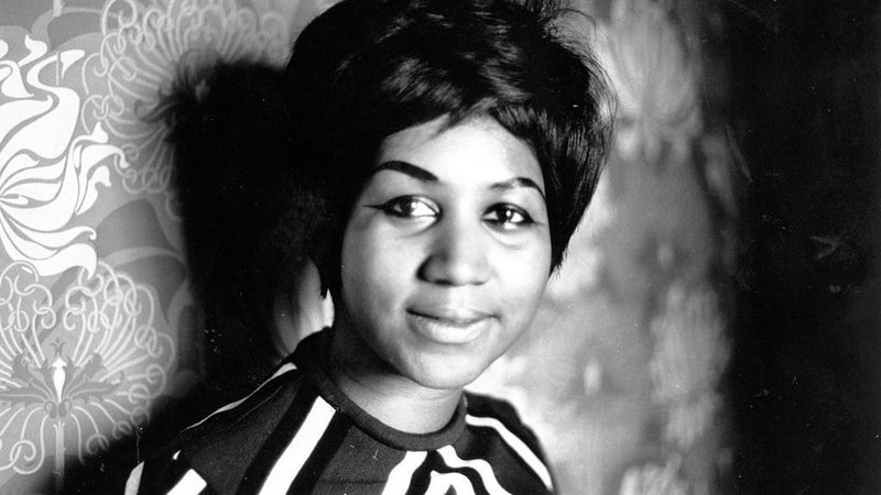 دانلود آهنگ زیبای Aretha Franklin - (You Make Me Feel Like) A Natural Woman