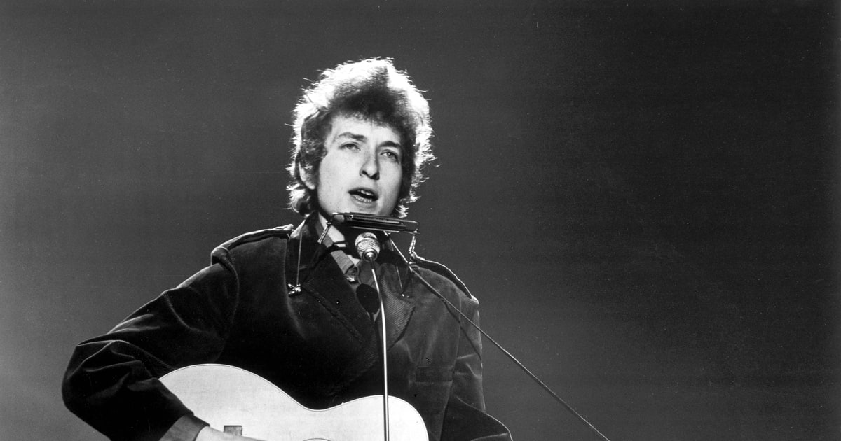 دانلود آهنگ زیبای Bob Dylan - Blowin' In The Wind