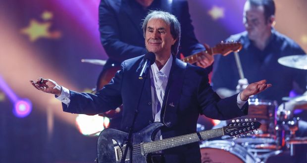دانلود آهنگ زیبای Chris De Burgh - Spanish Train