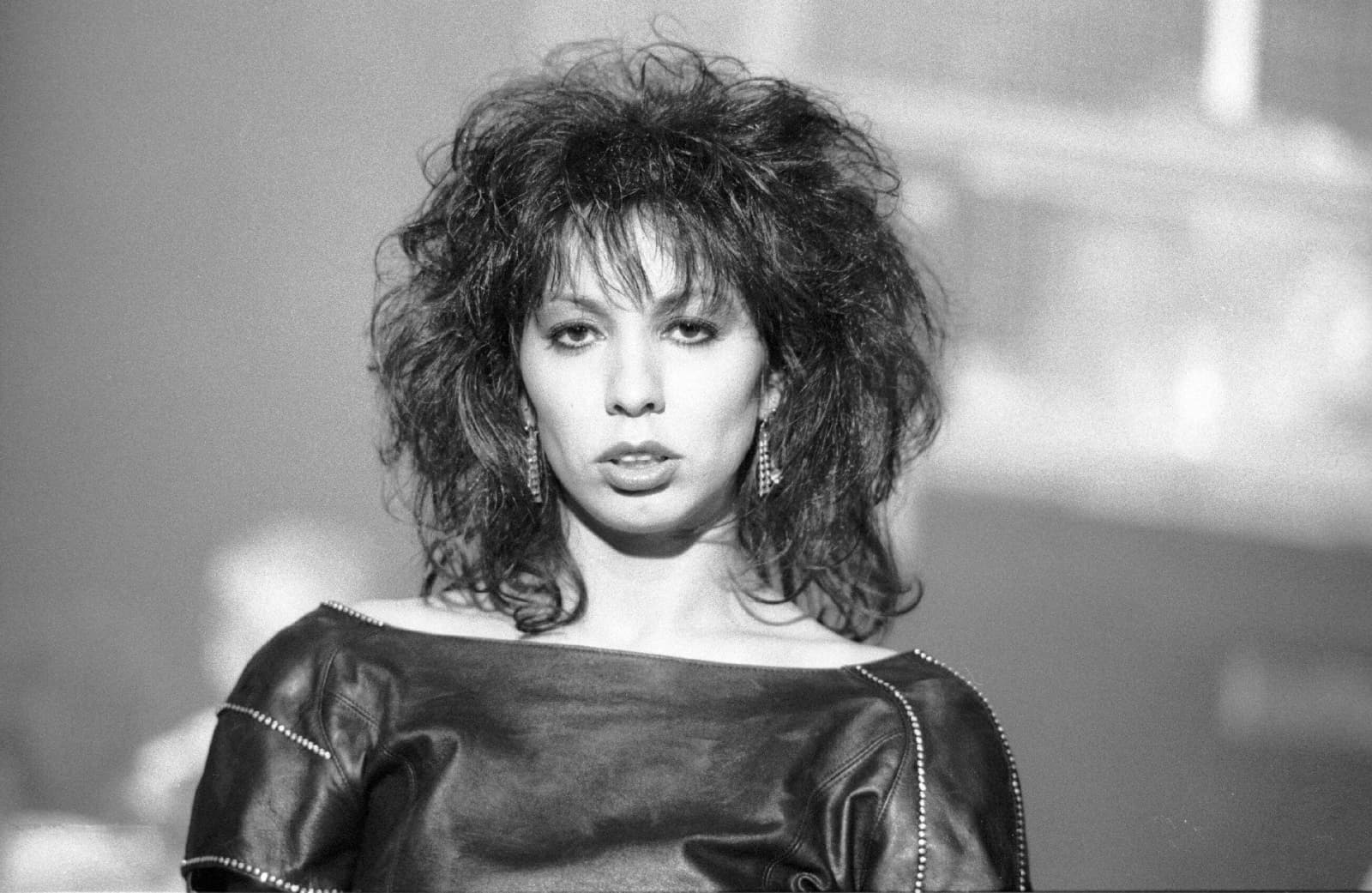 دانلود آهنگ زیبای Jennifer Rush - The Power Of Love