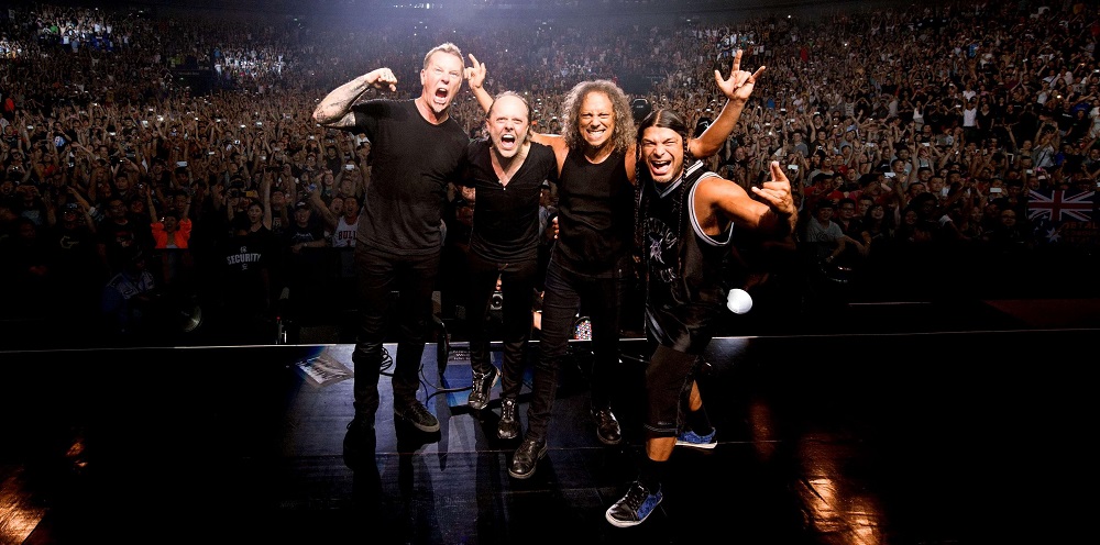 دانلود آهنگ زیبای Metallica - Sad But True