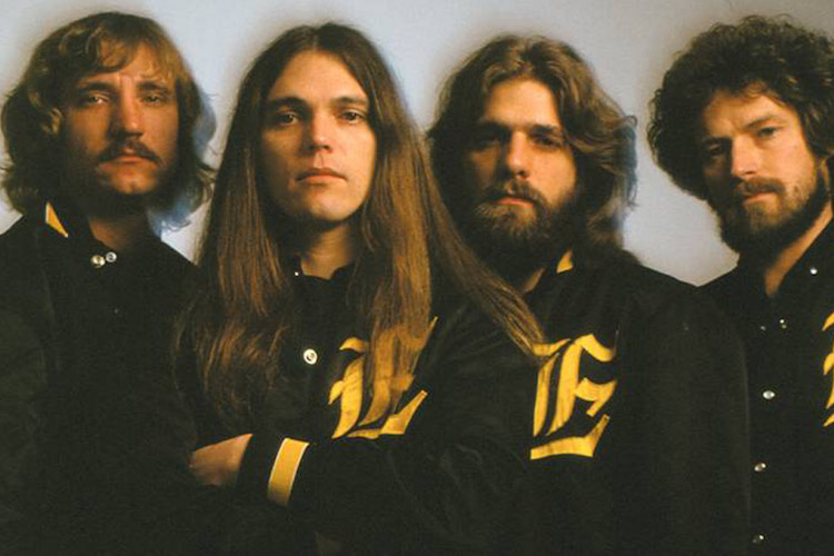 دانلود آهنگ زیبای Eagles - I Don't Want To Hear Anymore