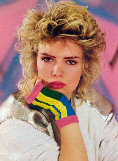 دانلود آهنگ زیبای Kim Wilde - You Keep Me Hangin' On
