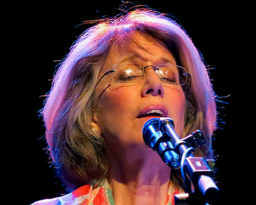 دانلود آهنگ زیبای Jennifer Warnes - Famous Blue Raincoat