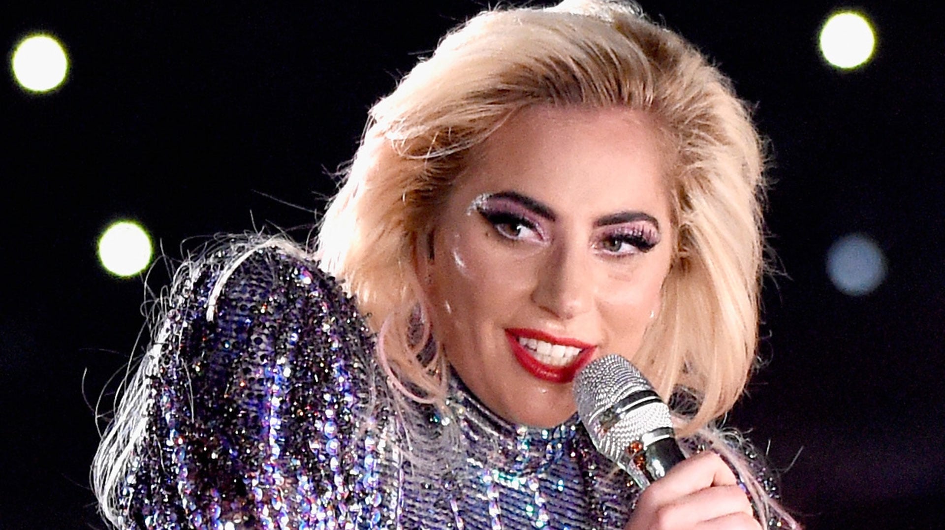 دانلود آهنگ Lady Gaga - Bad Romance