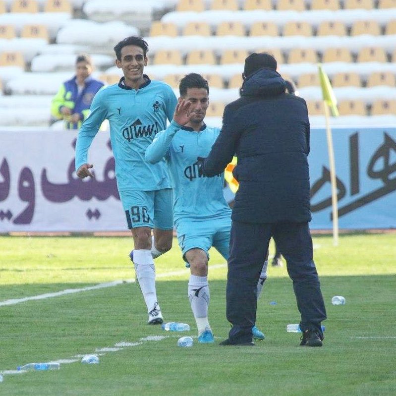 مهدی شیری - پیکان