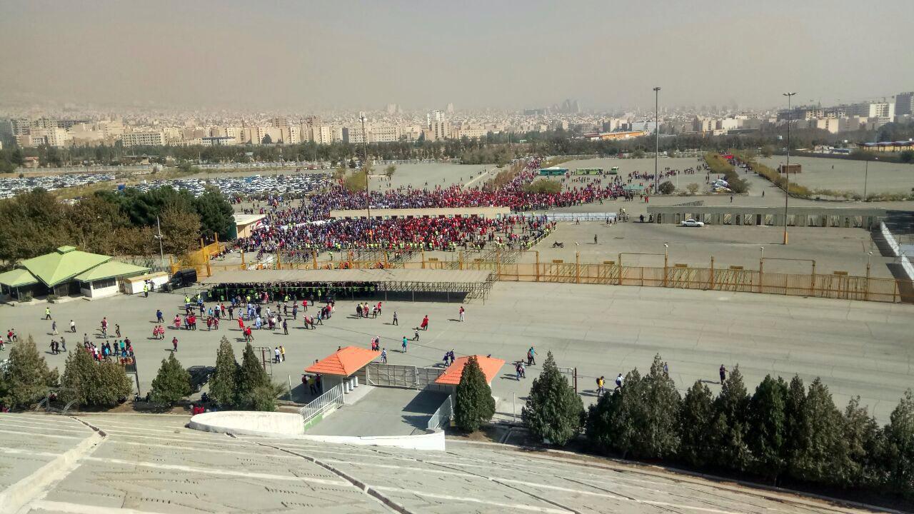ورودی ورزشگاه آزادی ورودی ورزشگاه آزادی