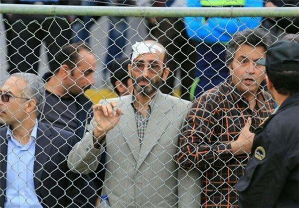 درگیری در دیدار نساجی و خونه به خونه درگیری در دیدار نساجی و خونه به خونه