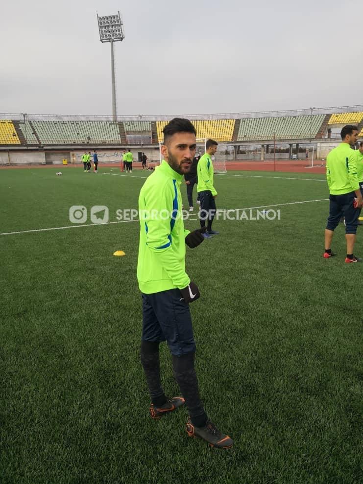 پیام صادقیان پیام صادقیان