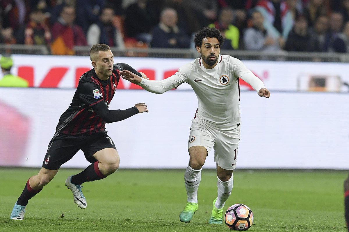 محمد صلاح و جرارد دلوفئو