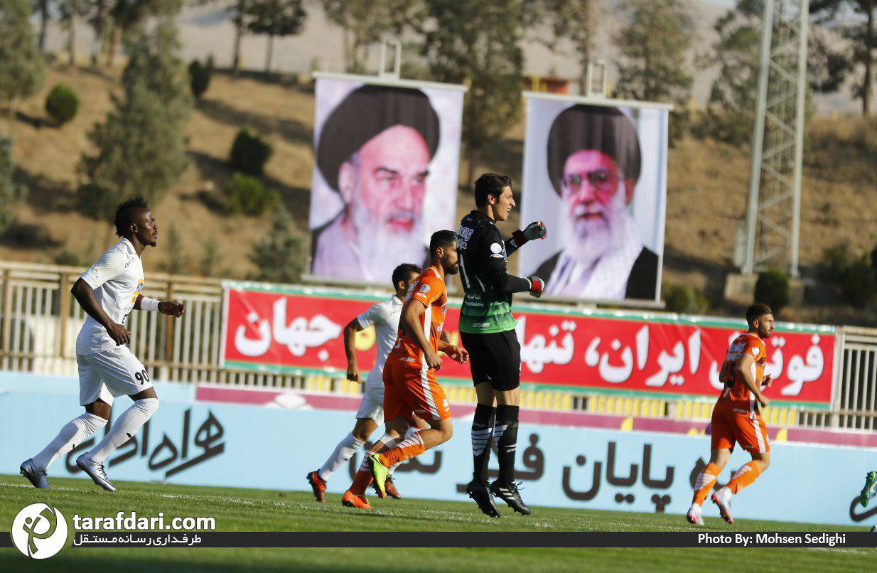 محمدرضا اخباری-گادوین منشا