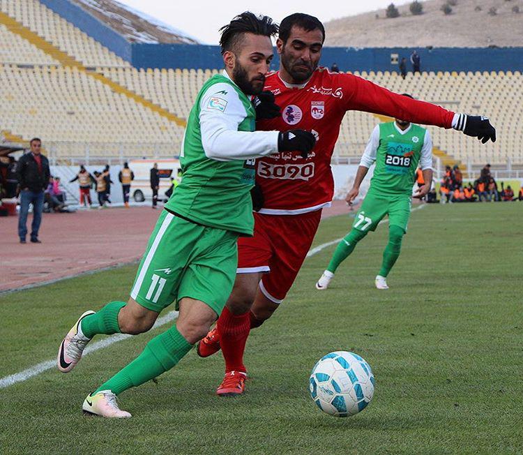پیام صادقیان