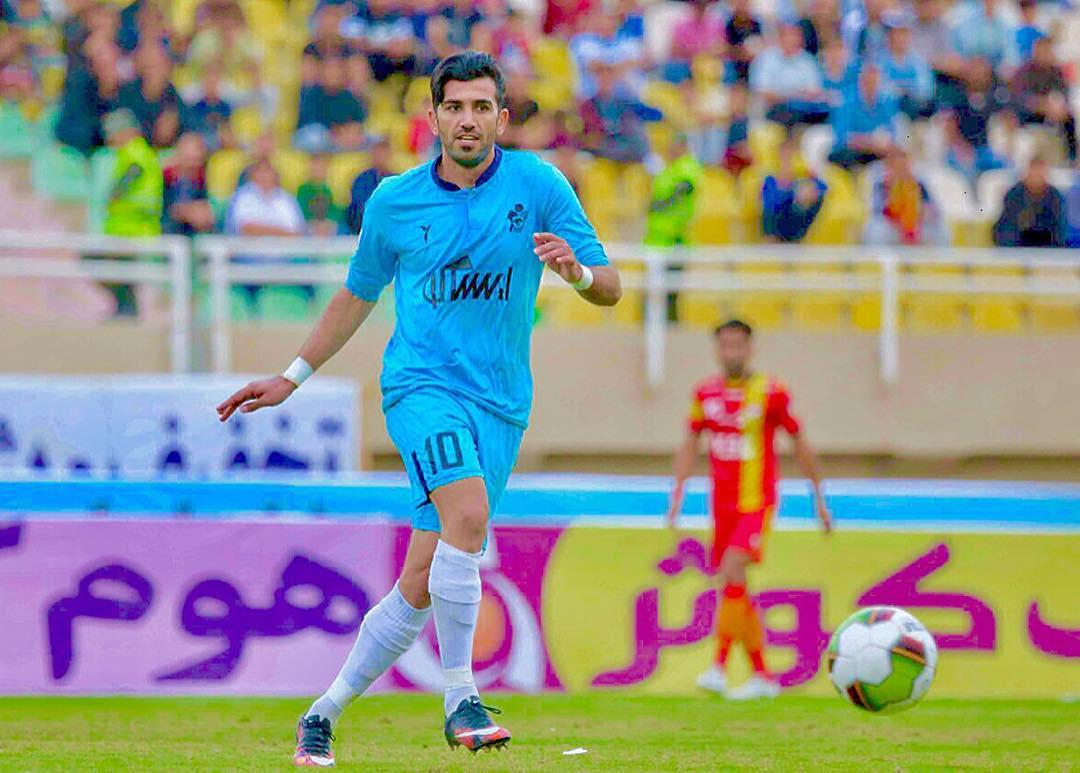 مهدی مومنی