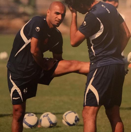 عادل کلاه کج