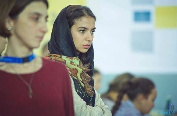 سارا خادم الشریعه