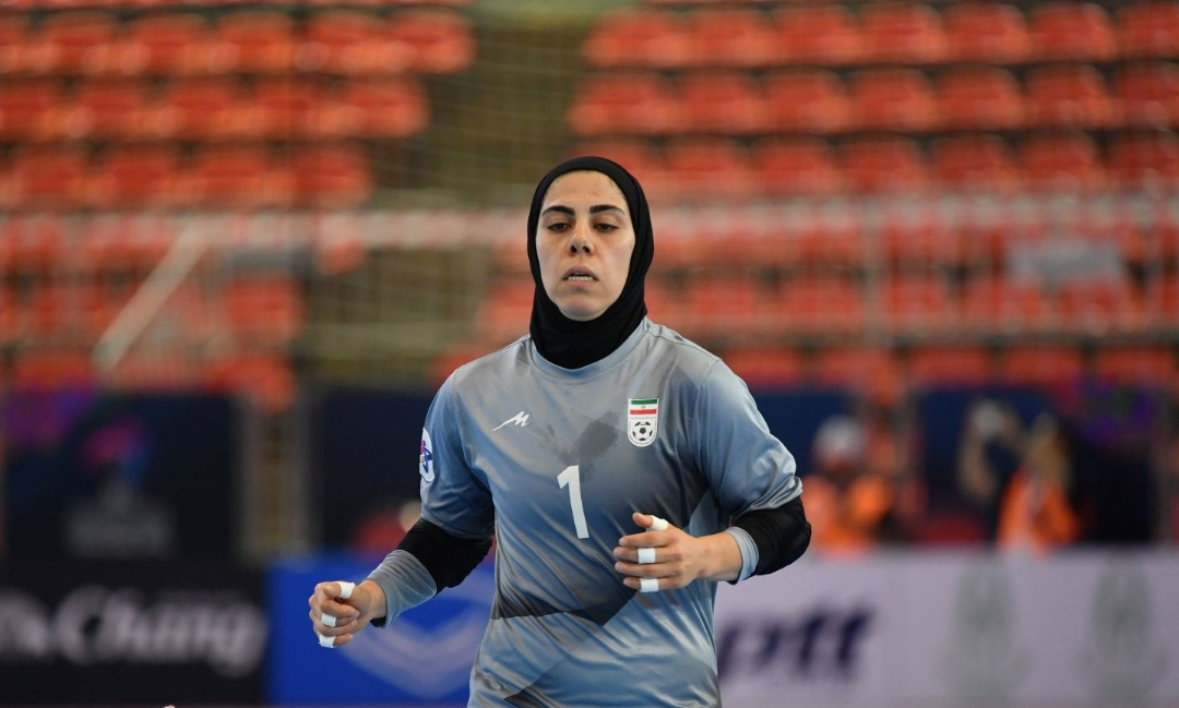 فرزانه توسلی