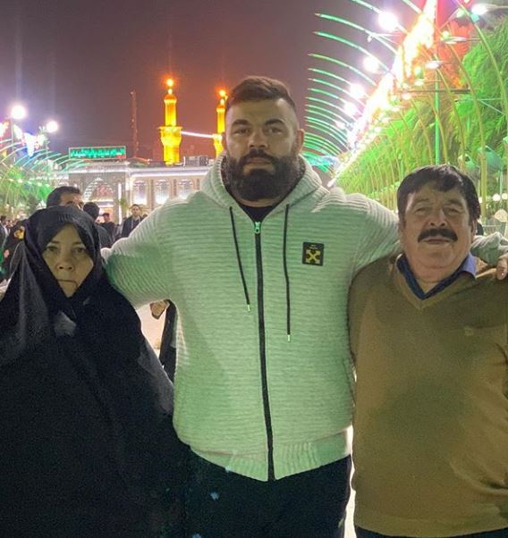 امیر علی اکبری