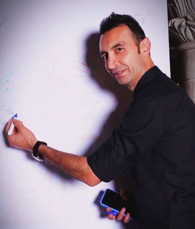 رضا عنایتی