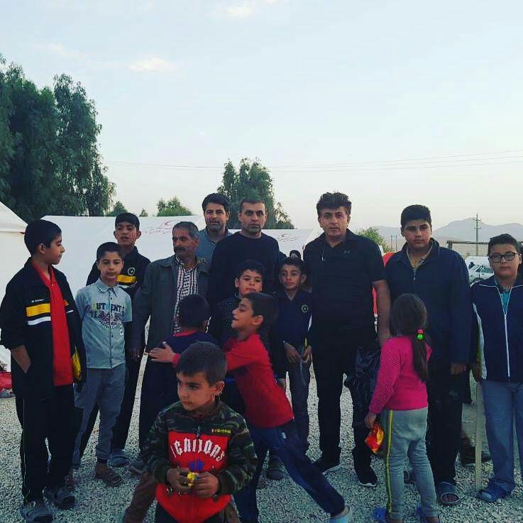 حضور عبدالله ویسی در مناطق زلزله زده