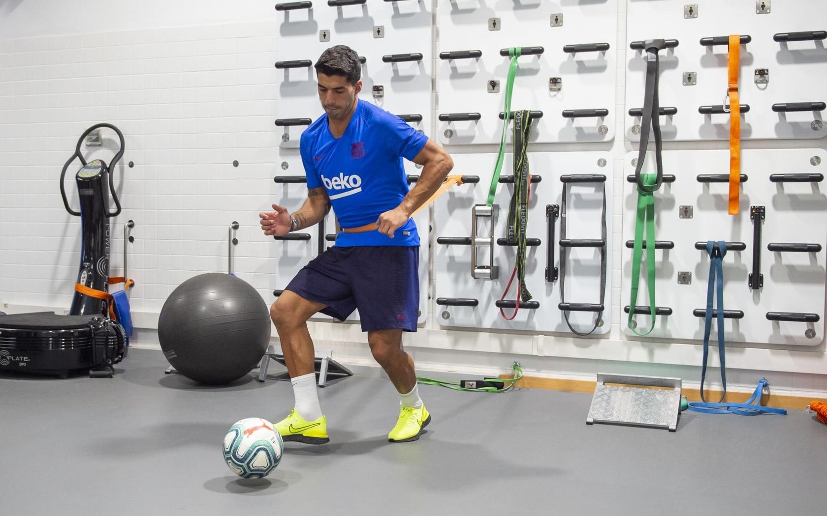 لوییس سوارز-بارسلونا-اسپانیا-اروگوئه-luis suarez-barcelona