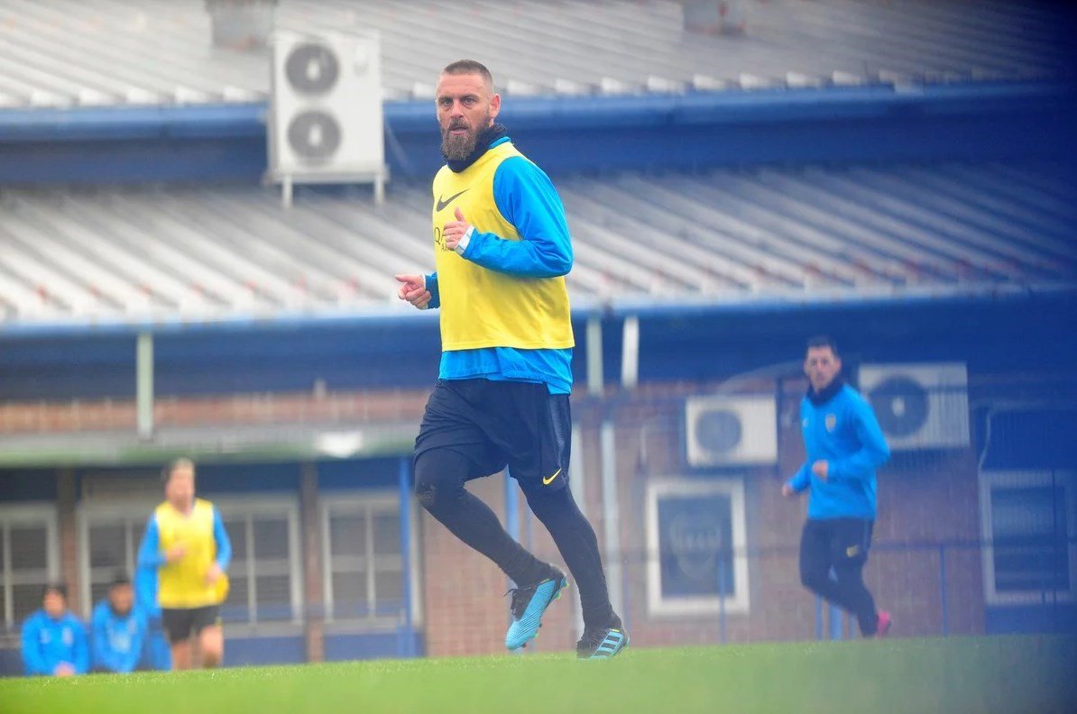 دنیله ده روسی-Daniele De Rossi
