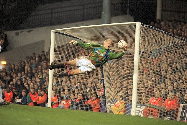 پیتر اشمایکل - Schmeichel پیتر اشمایکل - Schmeichel