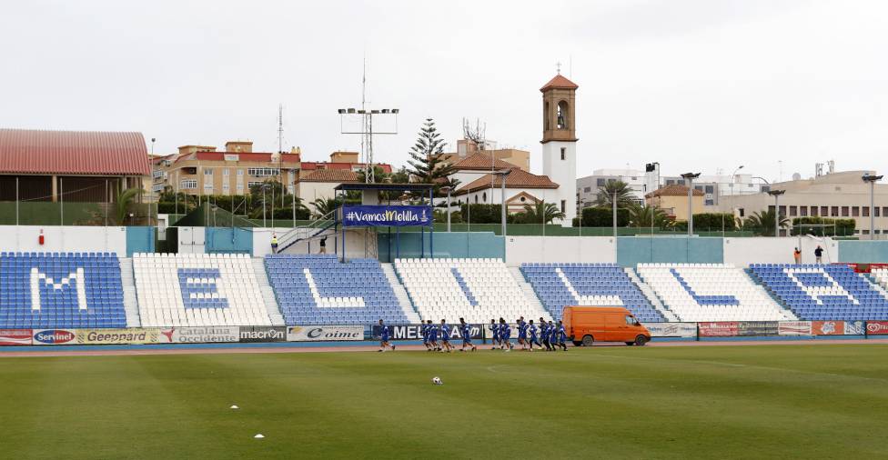 تیم فوتبال ملیلیه - Melilla - شهر ملیلیه - اسپانیا