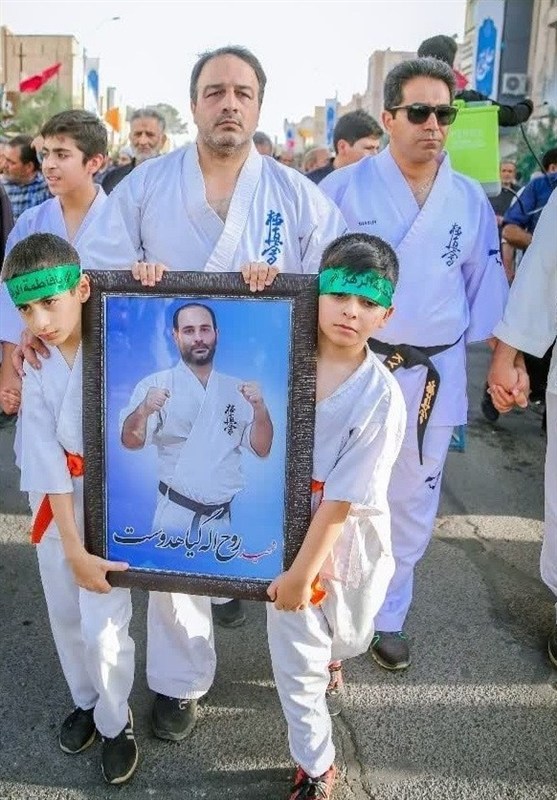 روحالله گیاهدوست آرانی مربی کاراته