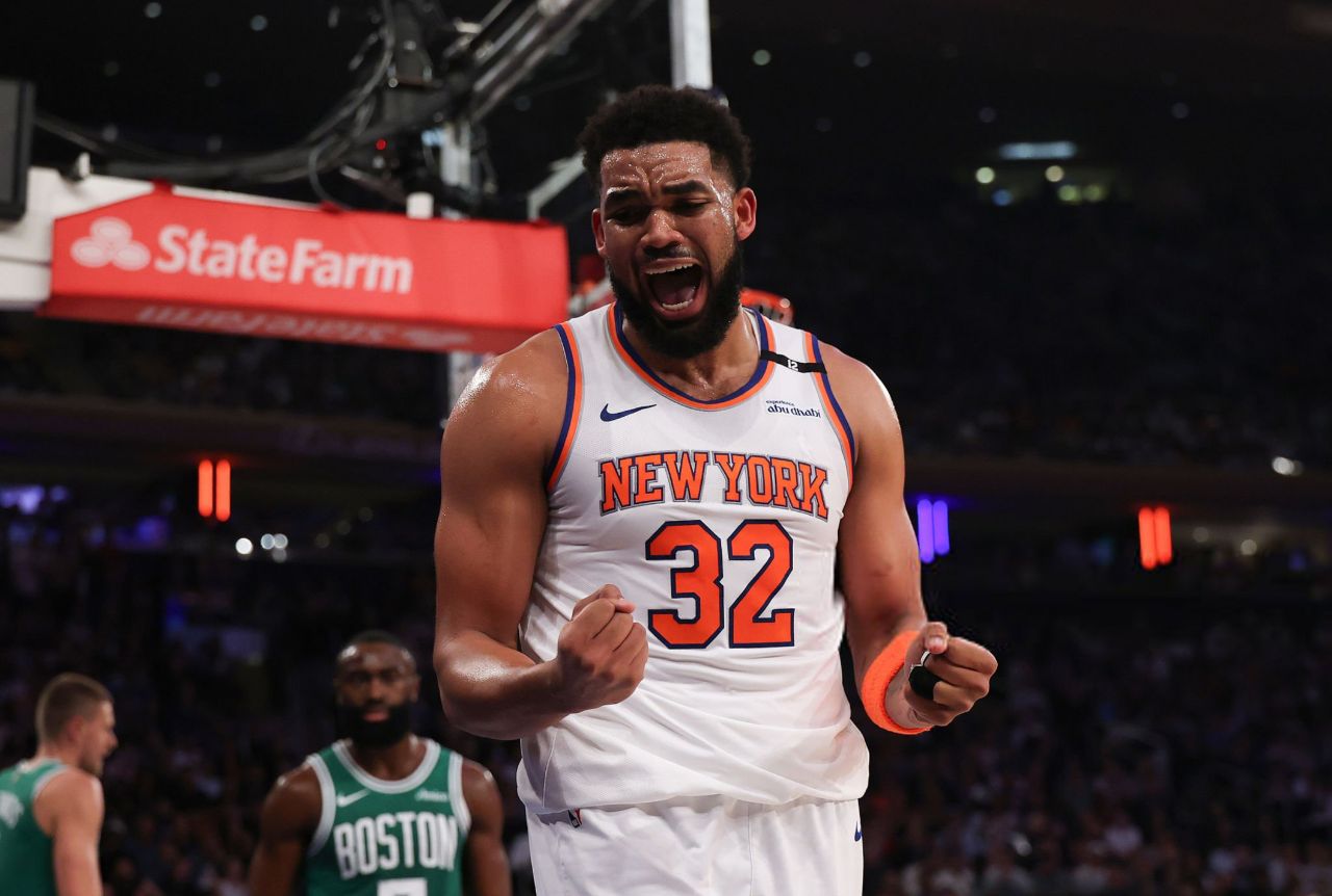 بسکتبال NBA - نیویورک نیکس - باستن سلتیکس - کارل آنتونی تاونز