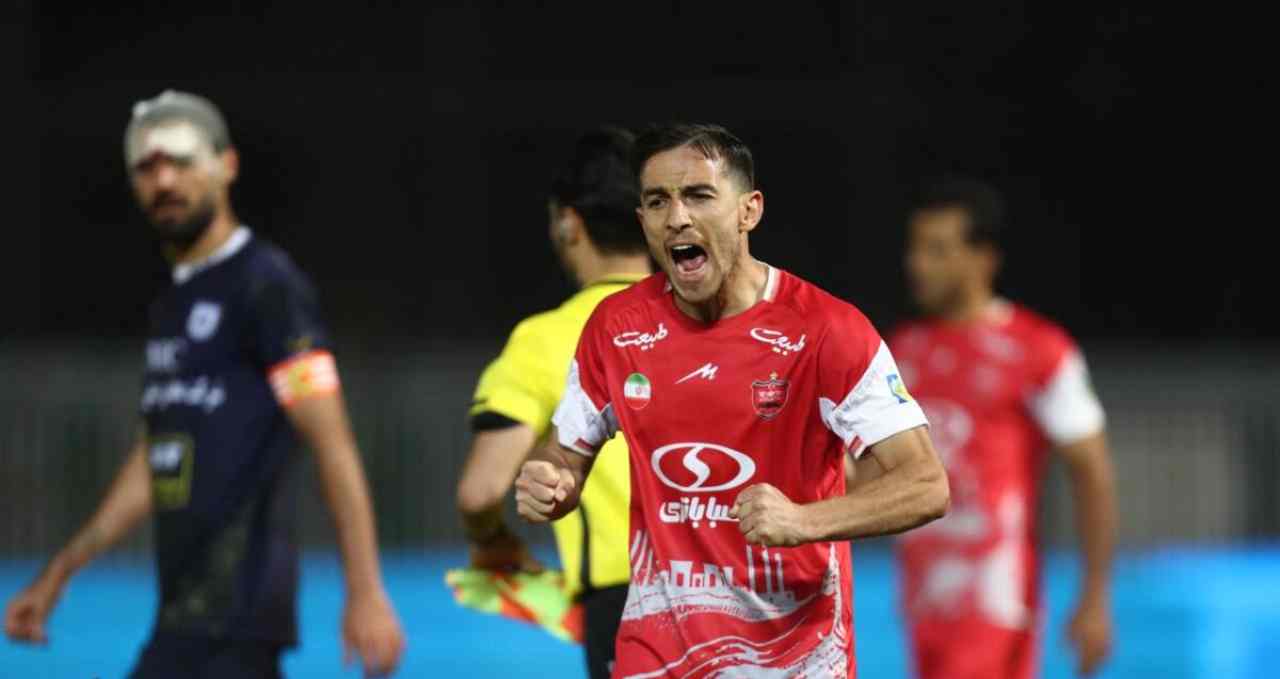 فرشاد احمدزاده- پرسپولیس- لیگ برتر ایران