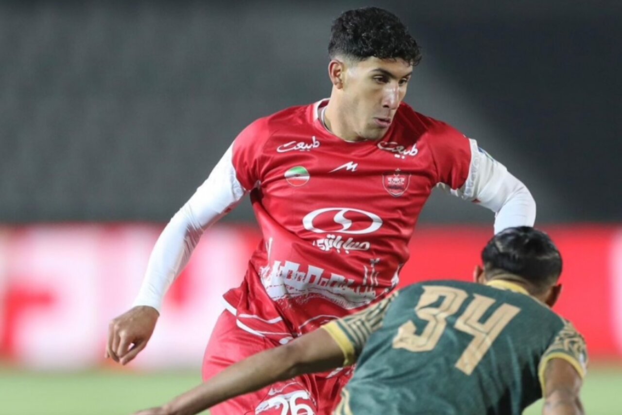 عکس از سهیل صحرایی دفاع راست جوان پرسپولیس