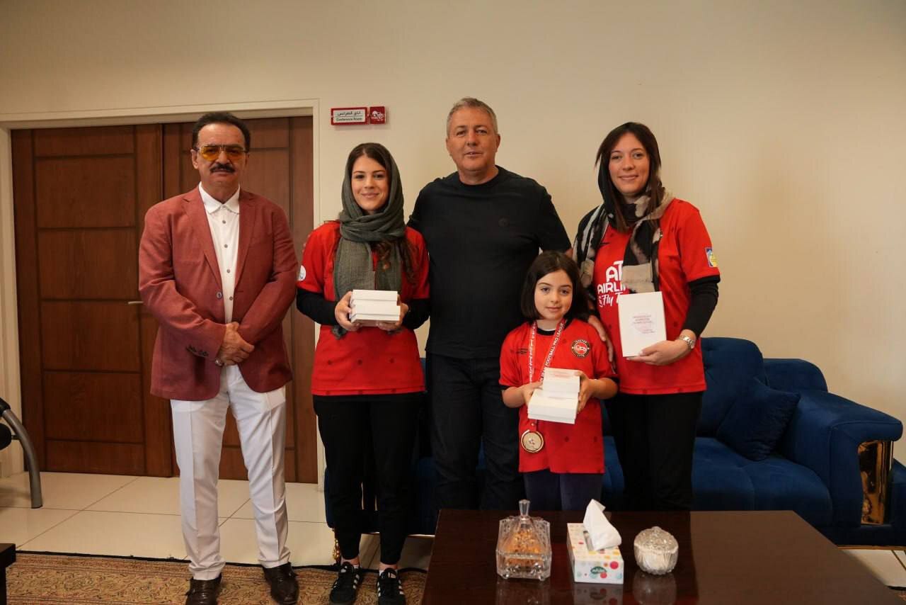 خانواده دراگان اسکوچیچ-محمدرضا زنوزی-تراکتور