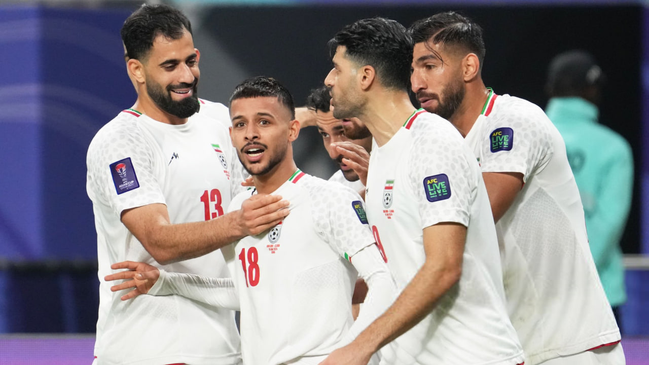 شهریار مغانلو مهاجم کلبا و سابق پرسپولیس و سپاهان - مهدی قایدی مهاجم کلبا و النصر دوبی و سابق استقلال - مهدی طارمی مهاجم سابق پرسپولیس و حال حاضر اینترمیلان - محمدحسین کنعانی زادگان مدافع پرسپولیس تهران - تیم ملی ایران - لژیونرهای فوتبال ایران - لیگ برتر ایران