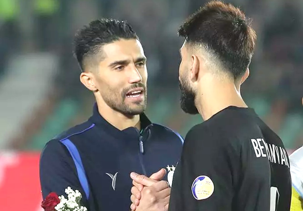 سیدحسین حسینی دروازه بان استقلال تهران و تیم ملی ایران - علیرضا بیرانوند دروازه بان تراکتور و تیم ملی ایران - لیگ برتر ایران