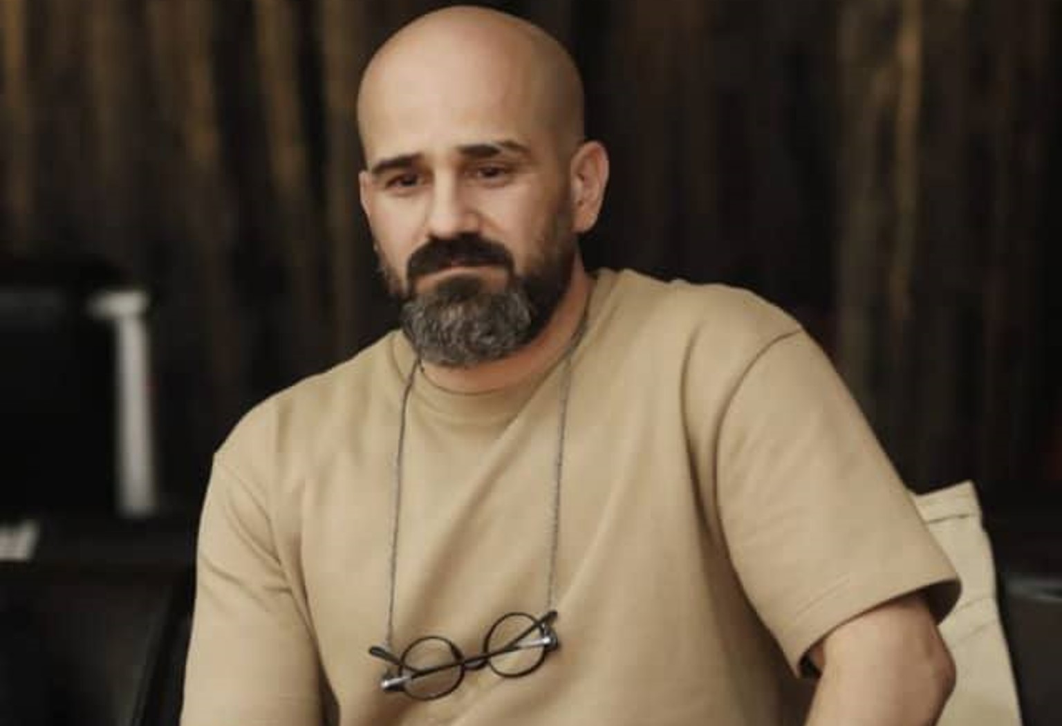 وحید عرض پیما، داور بینالمللی پیشکسوت فوتسال ایران و از مدرسان و ناظران رسمی کنفدراسیون فوتبال آسیا