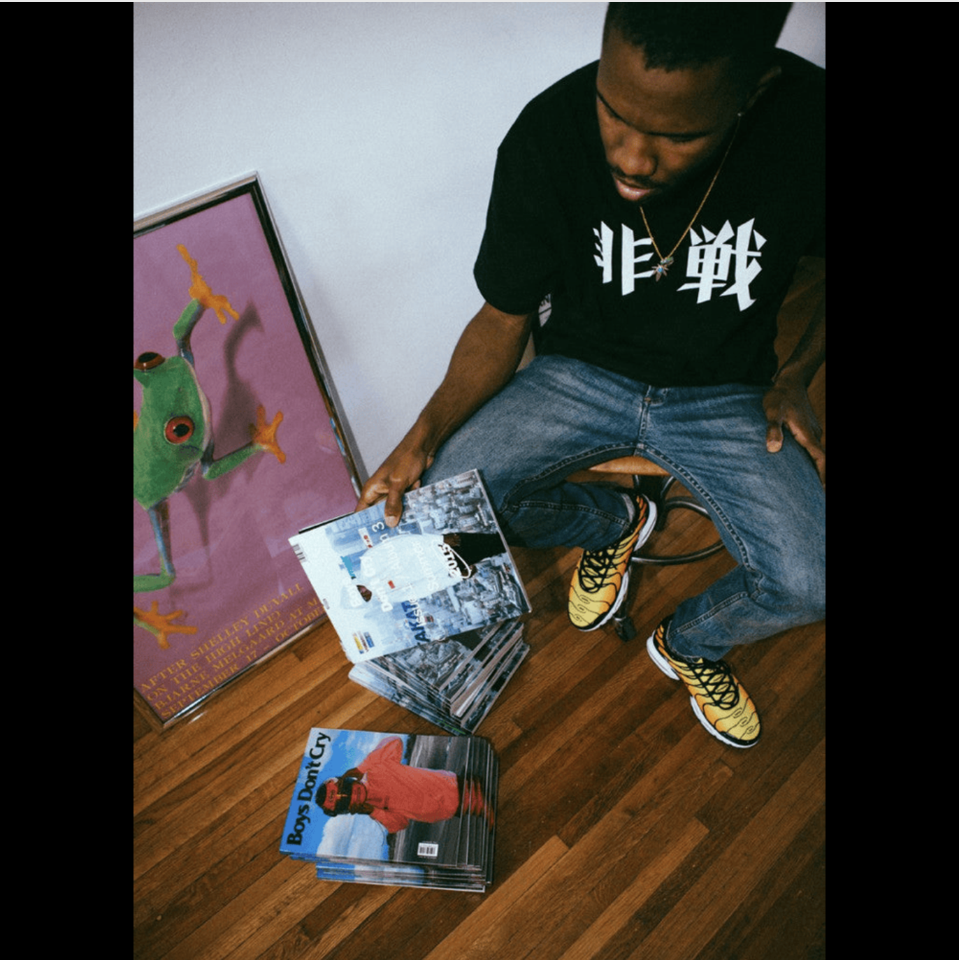متن و ترجمهٔ فارسی آهنگ Good Guy - Frank Ocean | آلبوم Blonde