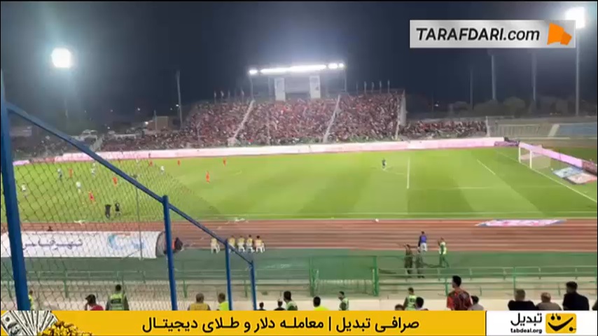 کاسه صبر هواداران لبریز شد؛ شعار یک‌صدای هواداران پرسپولیس در ورزشگاه: درویش حیا کن، پرسپولیس رو رها کن!