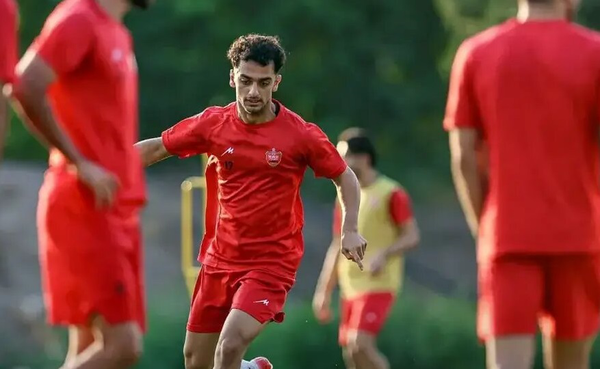 مجتبی فخریان - پرسپولیس - لیگ برتر فوتبال ایران