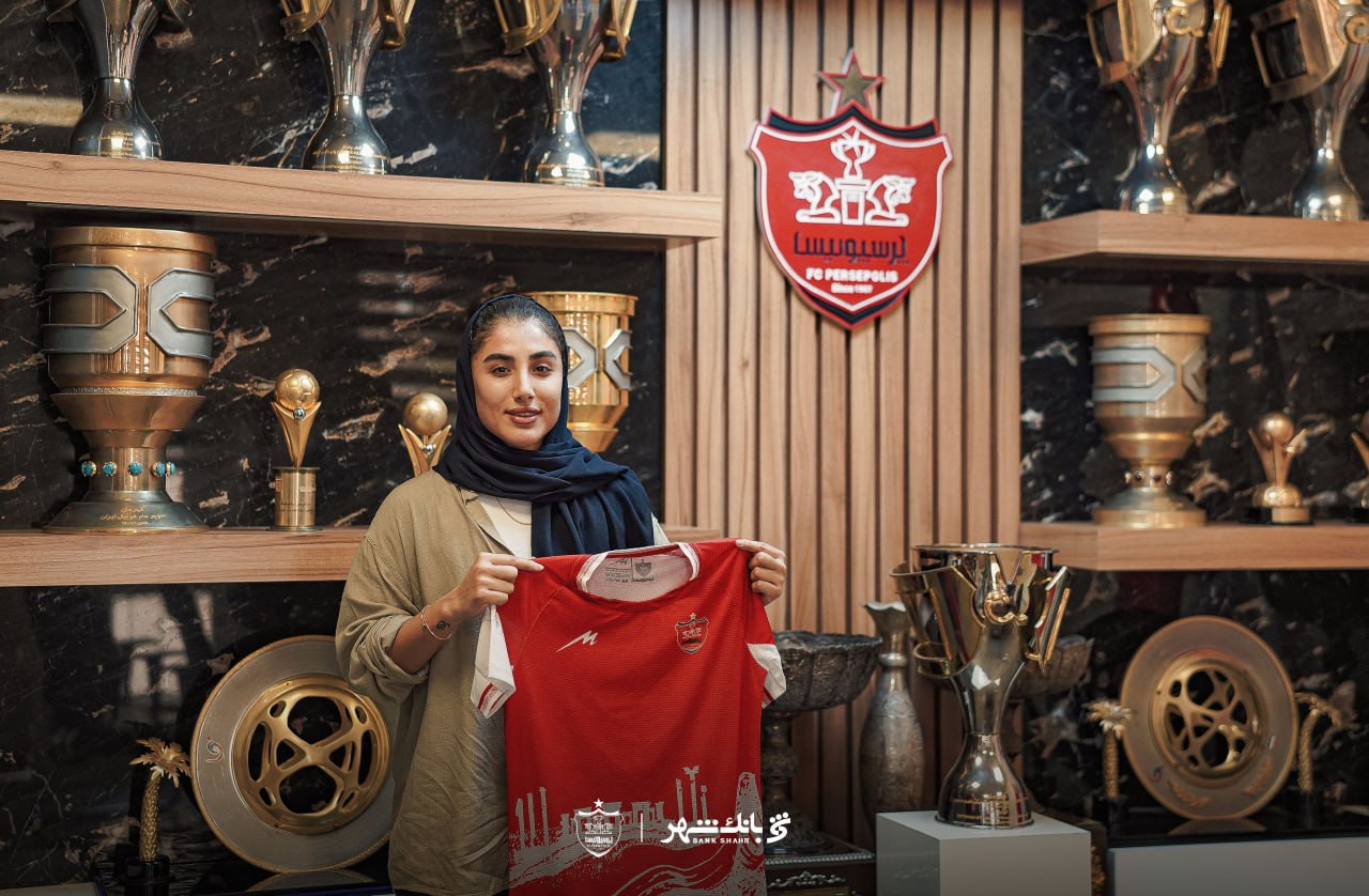 سیده زهرا احمدی زاده - پرسپولیس - لیگ برتر فوتبال ایران